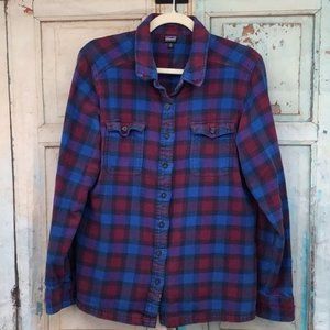 Patagonia W’s Size 14 J Ford Flannel Button Down Shirt Blue Red Maroon Paint